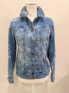 Chico's Women's Jean Jacket Size 00 (US 0/2) Blue Denim Floral Cropped Button